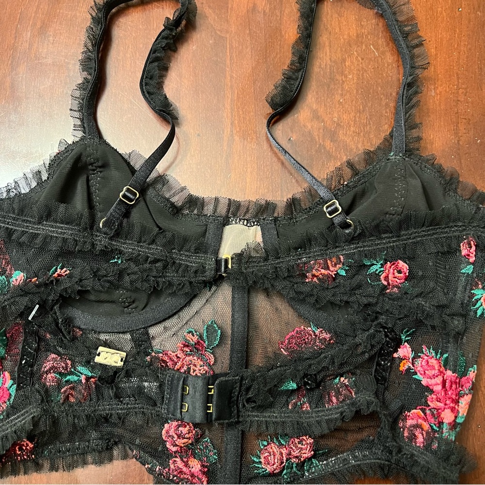 For Love And Lemons x Victoria’s Secret corset Rosebud Ruffled Bustier small EUC - Picture 11 of 16